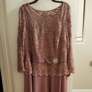 Evening/Mother-of-the-Bride dress